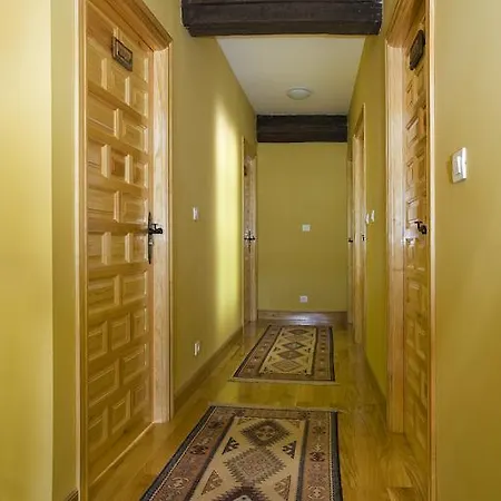 Enkartada * Sopuerta